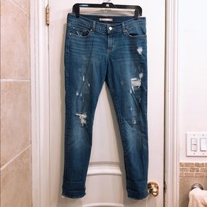LEVI'S DISTRESSED SKINNY JEANS